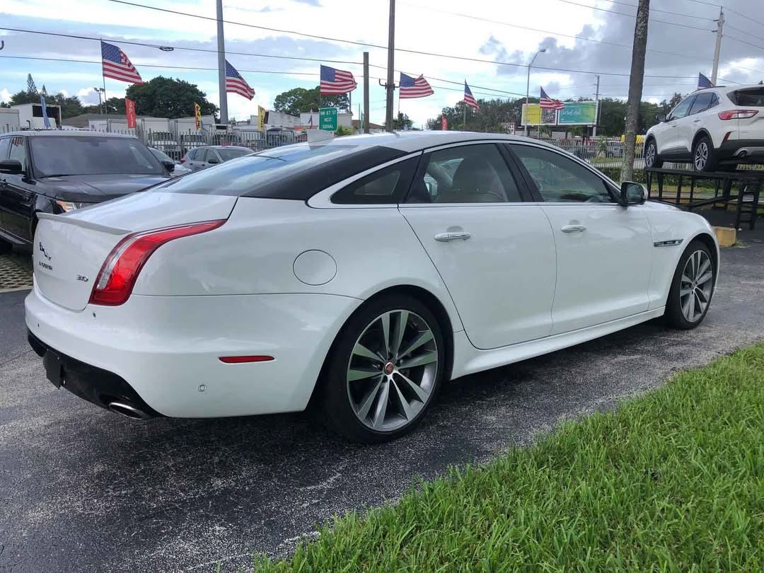 Premium Saloon Cars